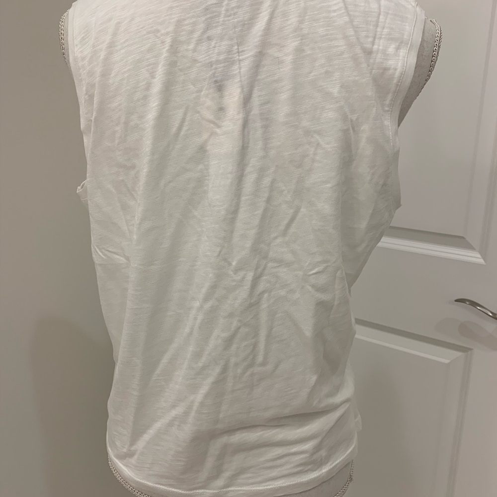 NWT sanctuary tee with knot front - Picture 5 of 6